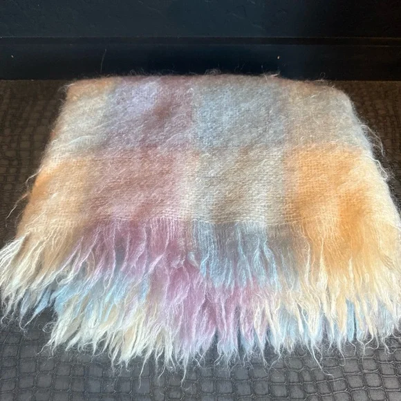 Super soft cape, blanket 100% Mohair Pile Mede in Souf Africa - Picture 4 of 11